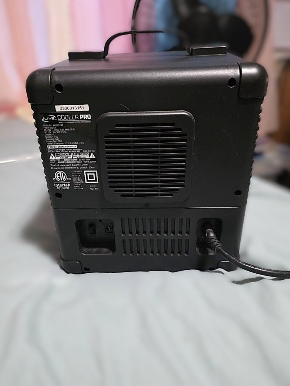 iLIVE Cooler Pro - NWOT - Picture 2 of 5